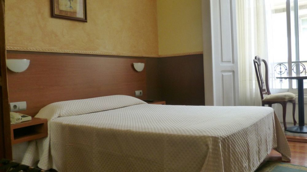 Hotel Aguila Vigo Exteriör bild