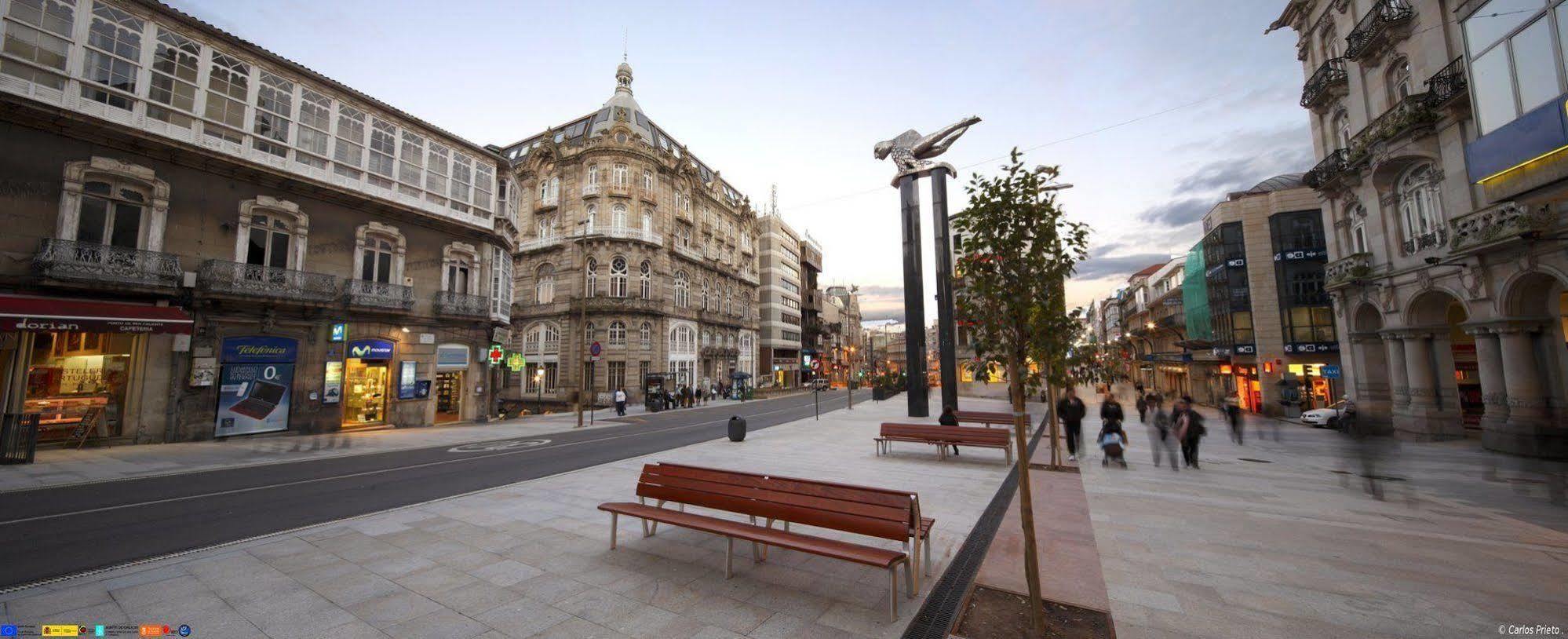 Hotel Aguila Vigo Exteriör bild